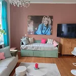 Loewental An Der Ruhr Mit Terrasse Und Mit Parkplatz Lägenhet Essen