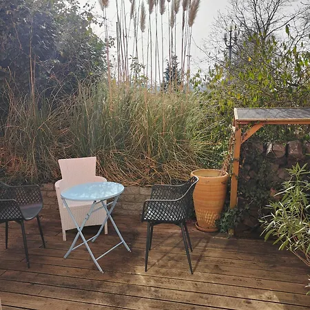 Loewental An Der Ruhr Mit Terrasse Und Mit Parkplatz * Essen
