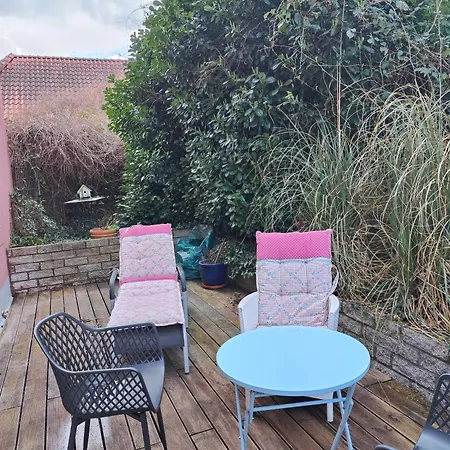 Loewental An Der Ruhr Mit Terrasse Und Mit Parkplatz